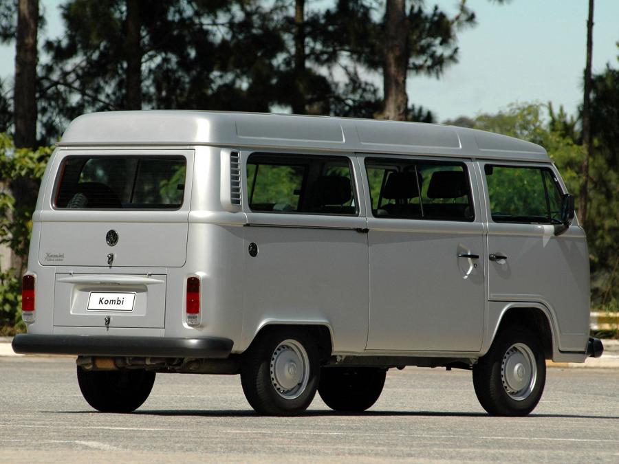  Volkswagen Kombi Serie Prata 2005 года  (фото 3 из 4)